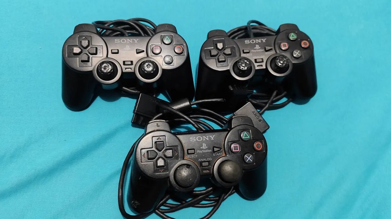 Controles PS2 originais no estado (Leia a descrição)