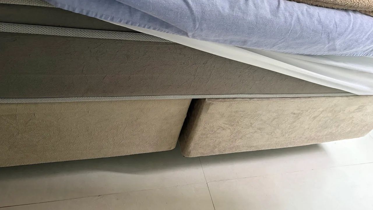 Cama 1 ano de uso QUEEN - Foto 3
