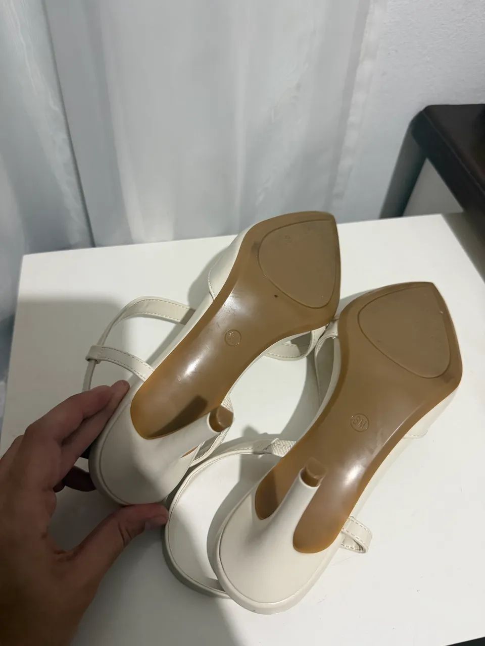 Scarpin Calvin Klein  - Foto 2