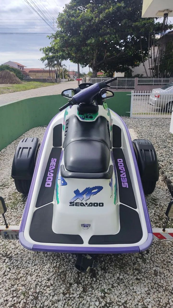 Jet ski ( impecável)