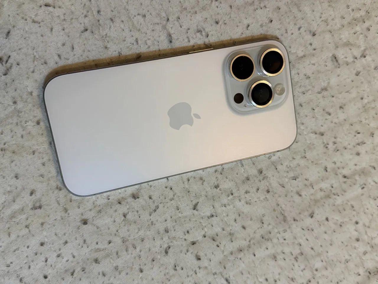 Iphone 16 pro 