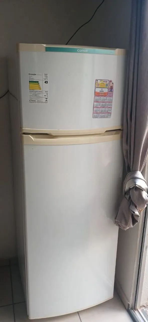 Geladeira Consul CRD37 334L - 127V