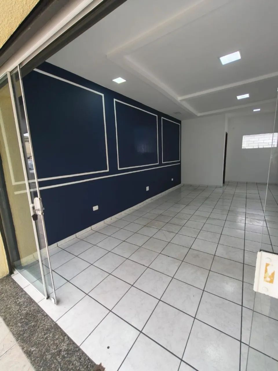 Sala comercial 30m² direto com proprietário - Foto 2