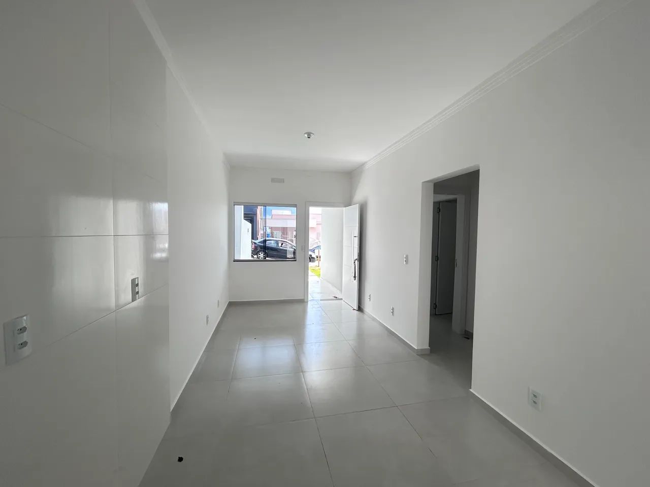 Casa nova, suíte + 1 com sobra de terreno! - Foto 3
