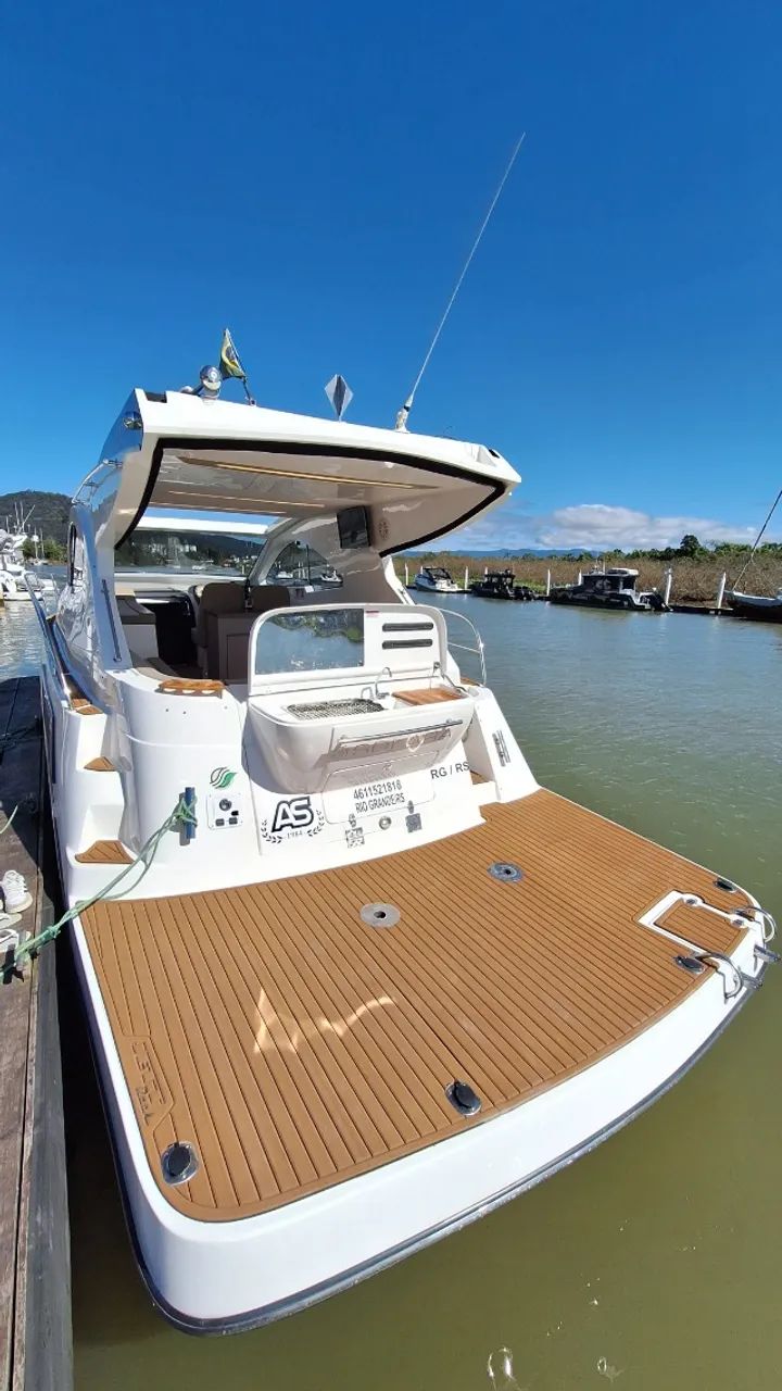 Solara 370 HT BOATLUX Pier 33 - Lancha em Sociedade 6 donos - Foto 2