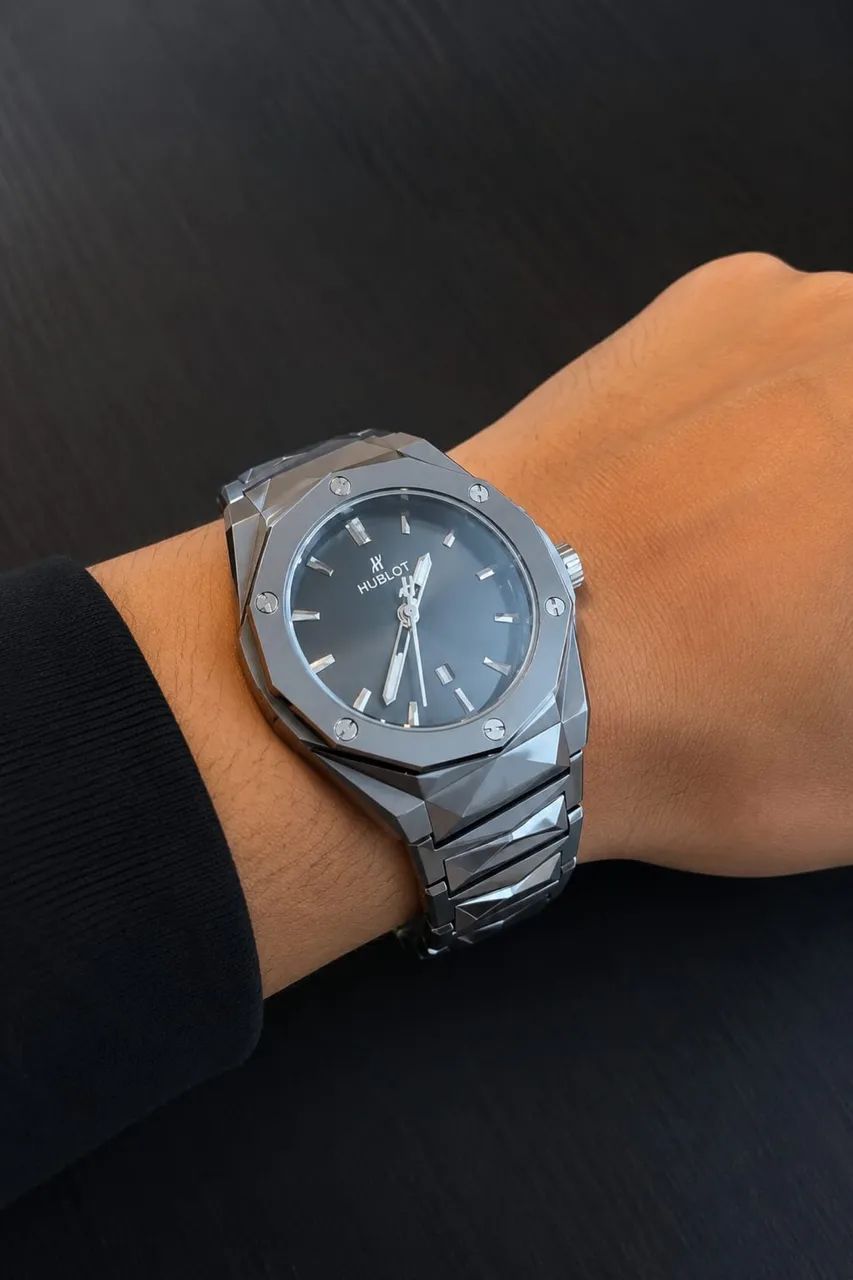 Relógio hublot pulseira infinita 