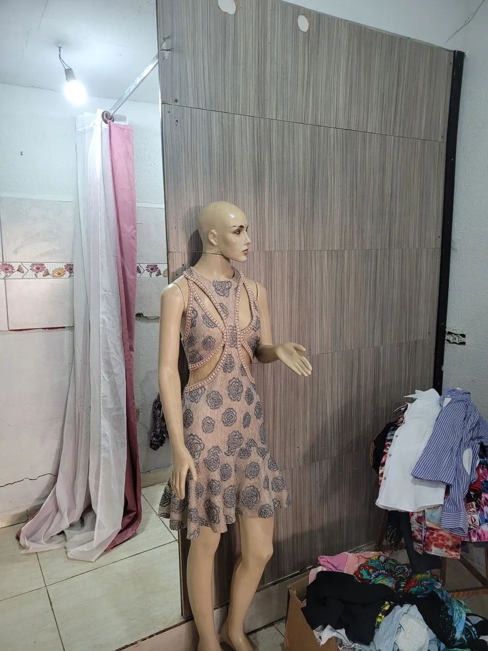 Vendo itens de loja de roupa - Foto 3