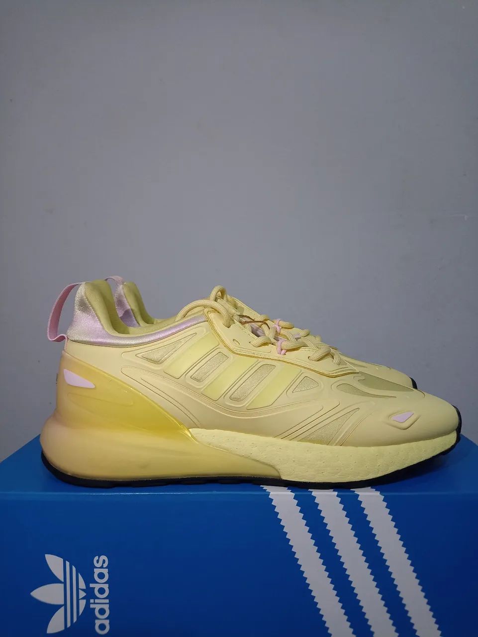 Tenis adidas ZX tamanho 36 original na caixa. - Calçados - Vila