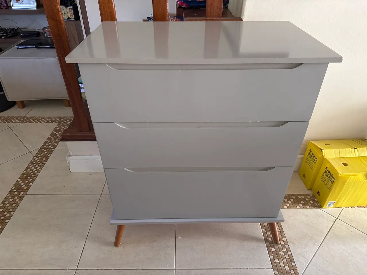 Cômoda 3 gavetas 