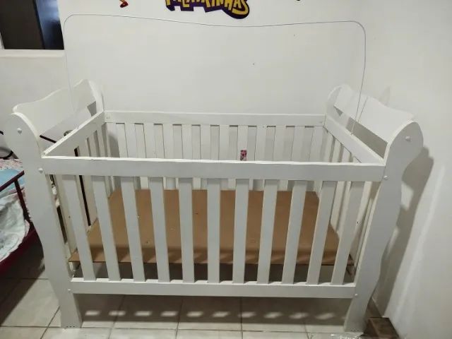 Guarda-Roupa e Berço