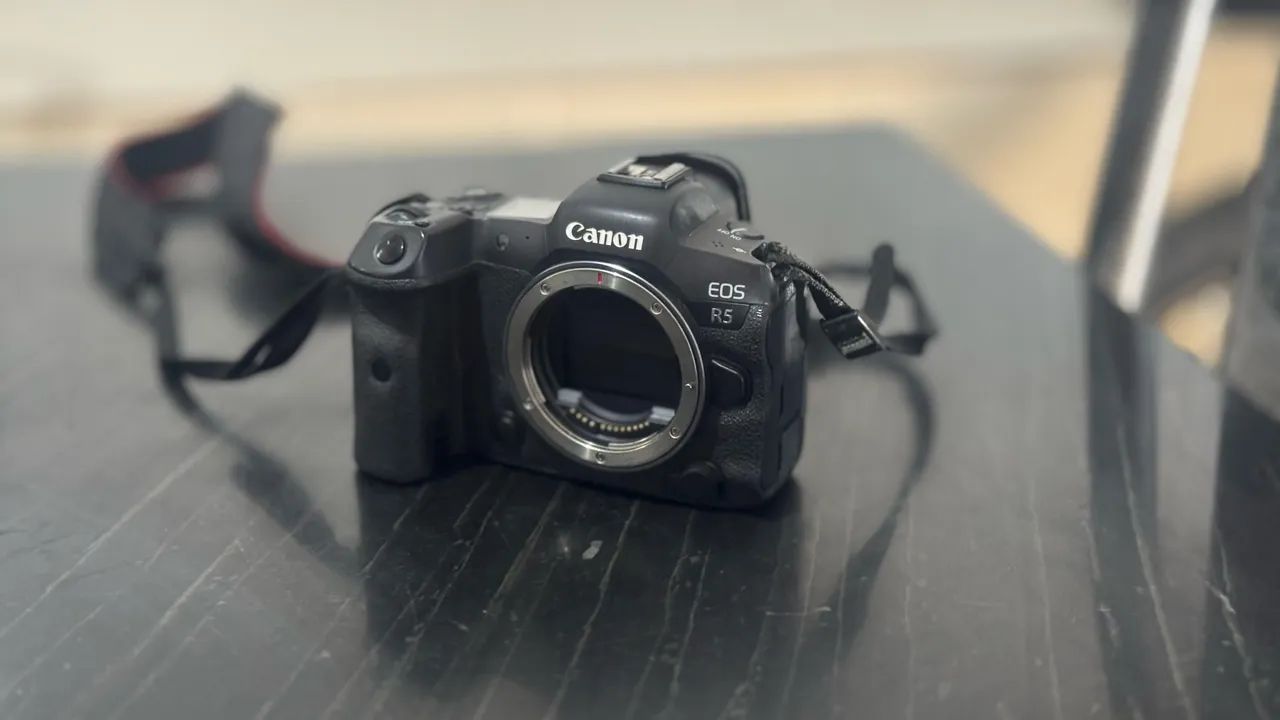 Câmera Canon Eos R5 Mirrorless 8k (corpo)  - Foto 6