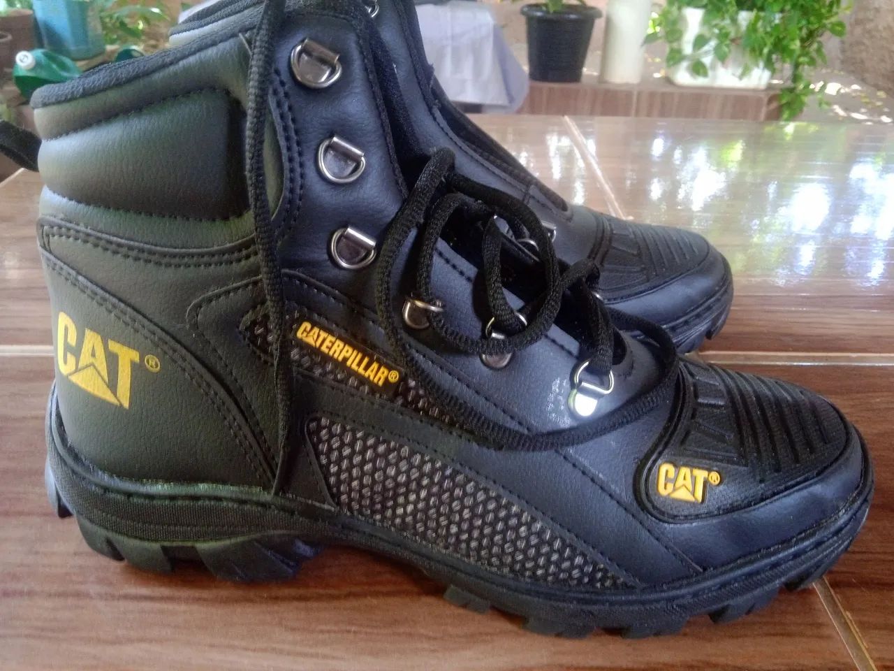 Bota/coturno Caterpillar  - Foto 4