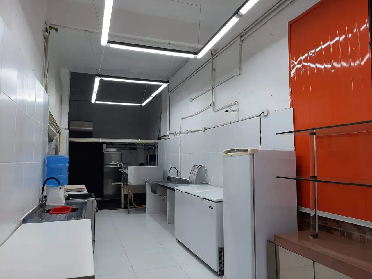 Gloria - Loja + Apartamento 2 Quartos + Apartamento 1 Quarto + Kitnet - Foto 4