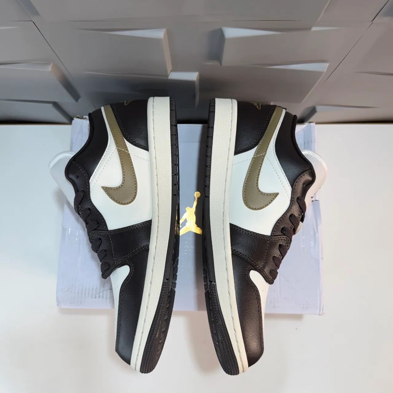 Air Jordan 1 Low Shadow Brown 42  - Foto 4