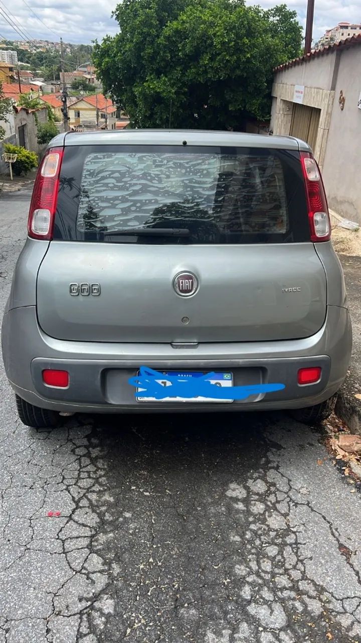 Fiat Uno Attractive 1.4 EVO Fire Flex 8V 4P 2012
