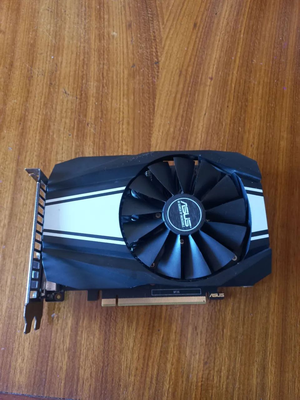 Placa de video Gtx 1660 super Asus