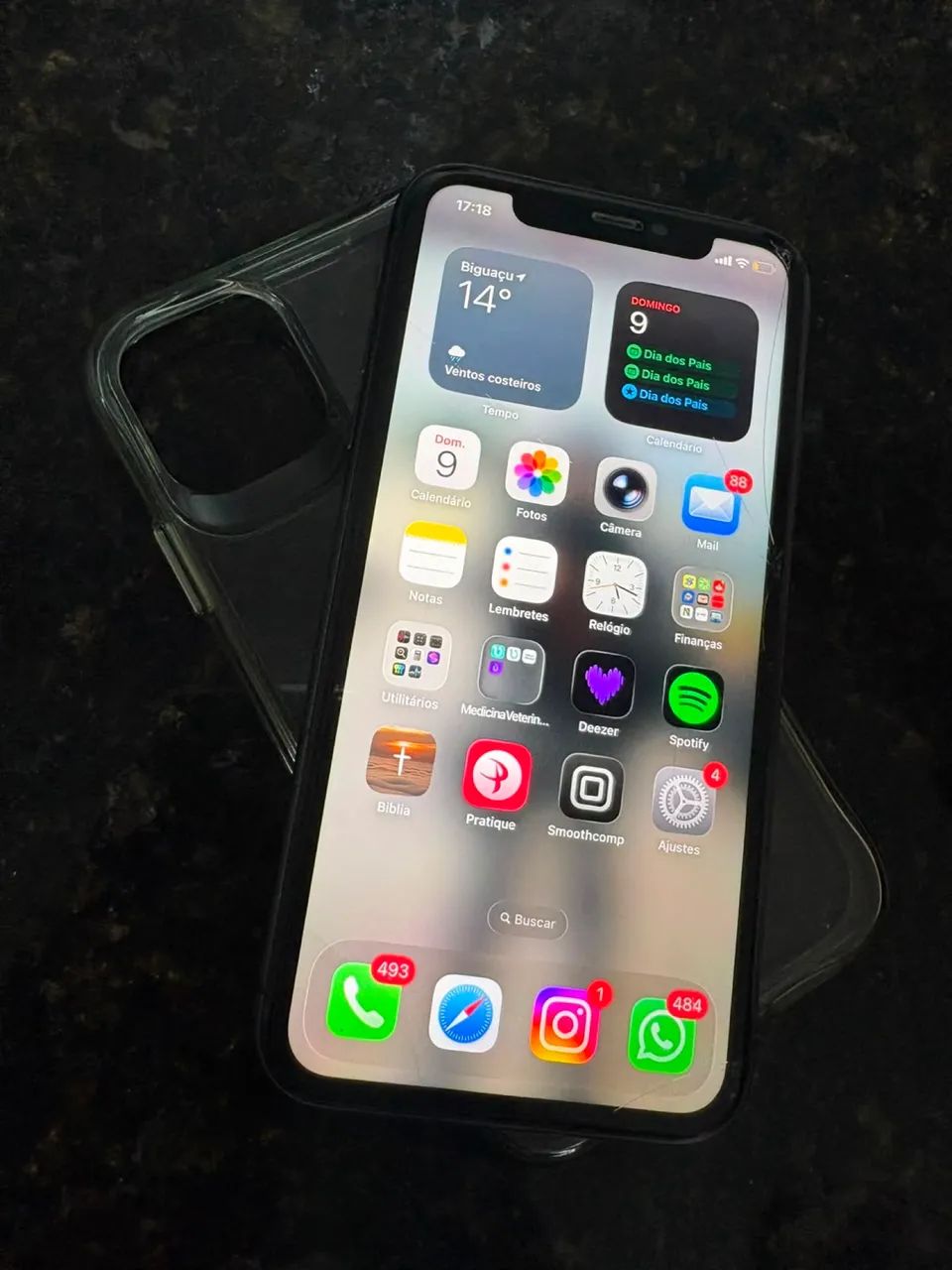iPhone 11 64g