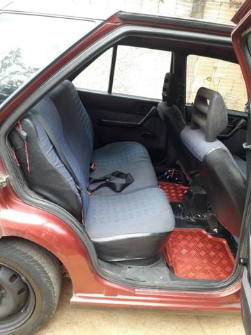 Fiat tipo 1.6 ie quatro portas.vendendo barato pra ir logo !!!