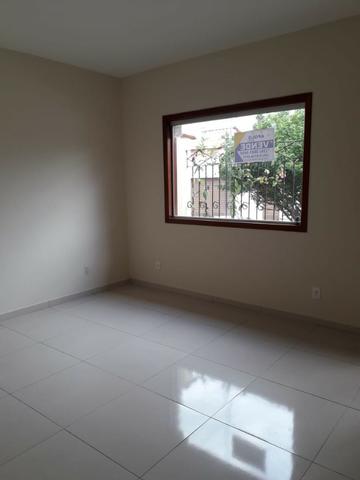 Excelente casa no bairro Eldorado com 3 quartos e 2 vagas de garagem. Oportunidade!!! - Foto 3