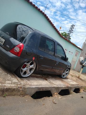 Renault Clio - Foto 2