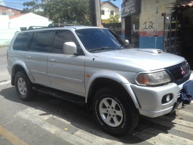 Pajero sport 20mil p vender logo - Foto 2
