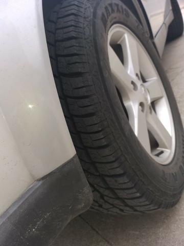 Kyron 20.0 4x4 Diesel completa - Motor Mercedes - nova - Foto 5