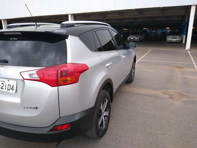 Toyota Rav4 - Foto 4
