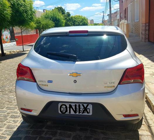 Onix LTZ 2018 (Completo) - Foto 4