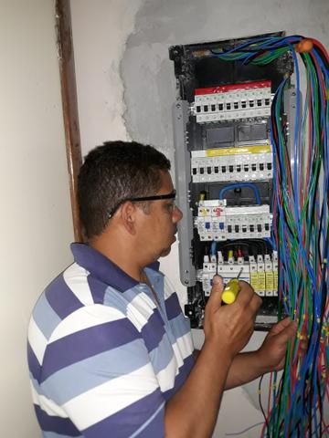 Eletricista 24hs