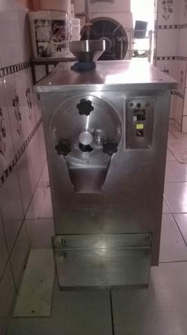Fábrica de Sorvete Completa à Venda