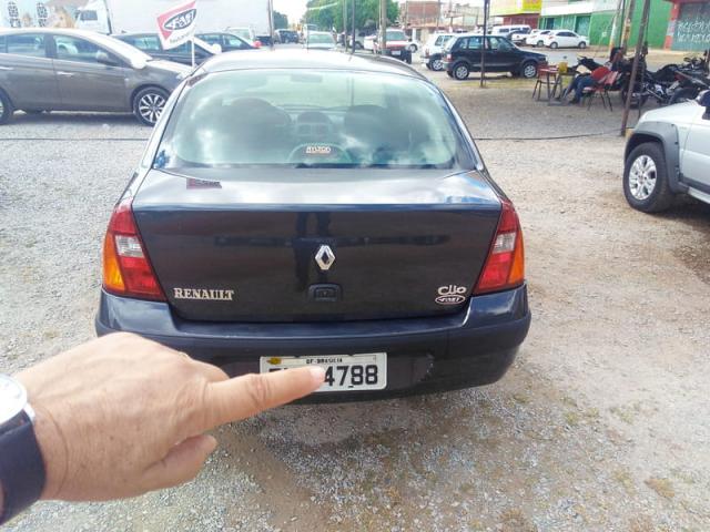 Renault clio sedan privilege 1.6 16v completo 2004 - Foto 5