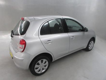 NISSAN MARCH 1.0 S 16V FLEX 4P MANUAL - Foto 6