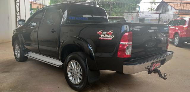 Toyota hilux srv cd 3.0 4x4 aut. 2013, ligar * tâmila - Foto 5