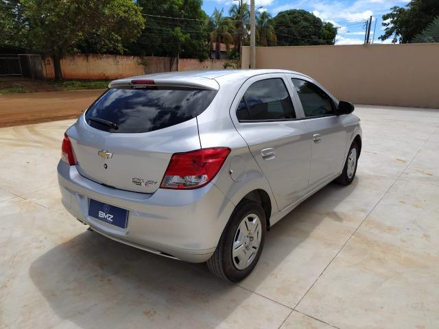 Oportunidade!! Onix Joy 2016/2017,motor 1.0 ,câmbio manual 6 marchas . Carro de mulher - Foto 7