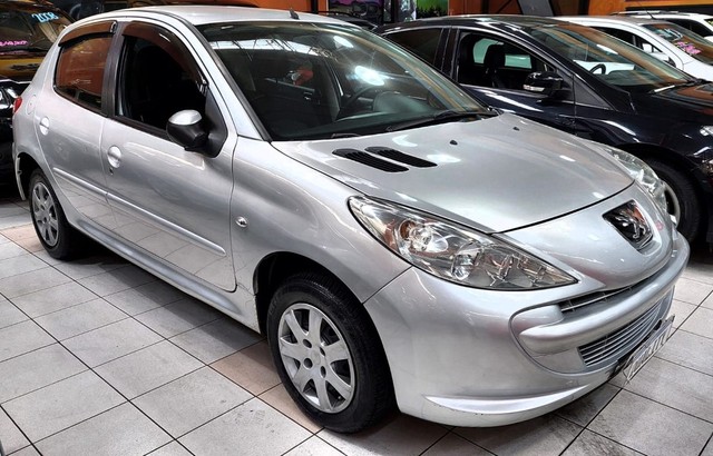 PEUGEOT 207 1.4 XR 8V
