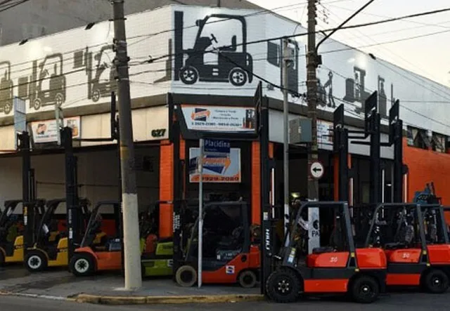Empilhadeira Yale 2,5t
