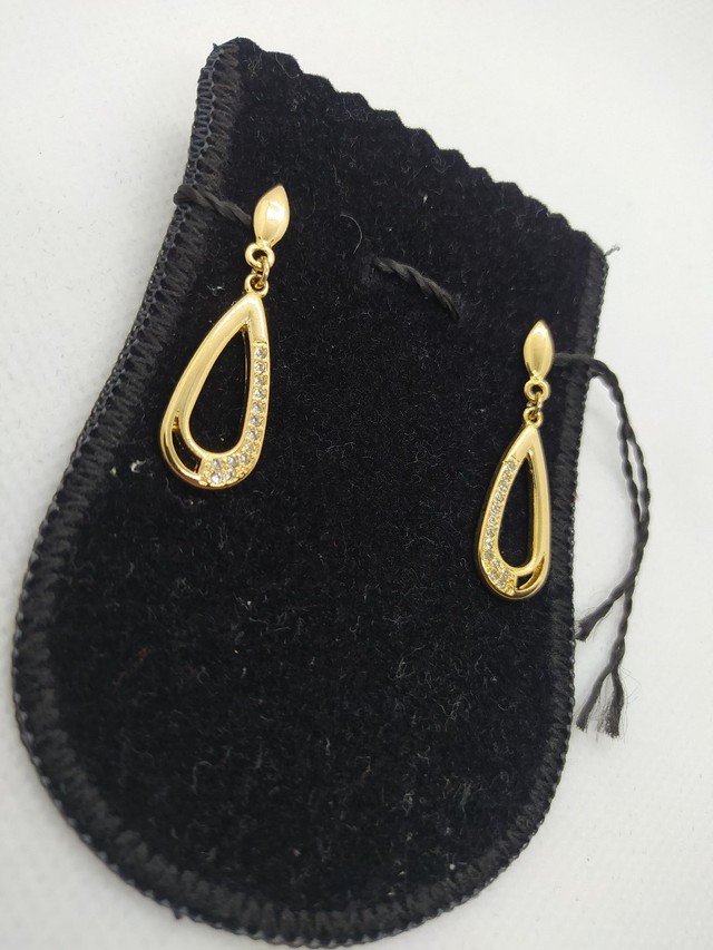 Brinco Banhado a Ouro 18k
