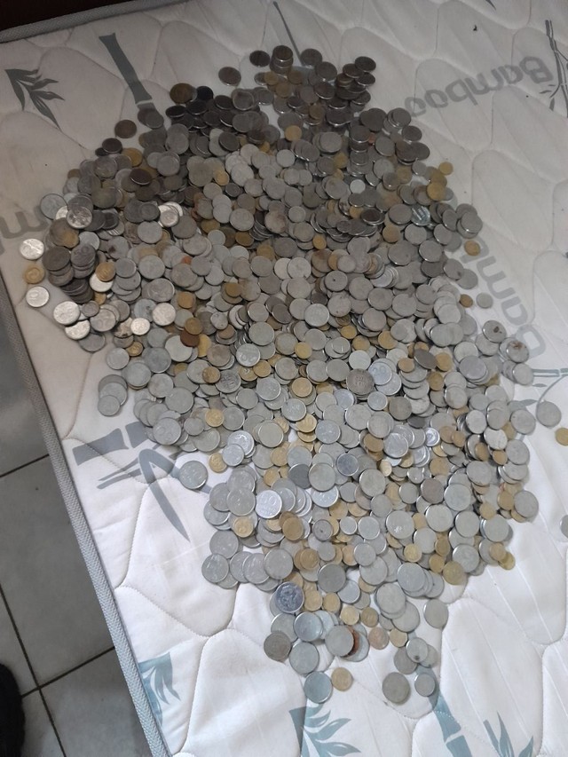 1700 moedas antigas para garimpo