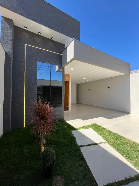 Bairro Belvedere II. Casa com 3 quartos, sendo 1 suíte. Arquitetura moderna