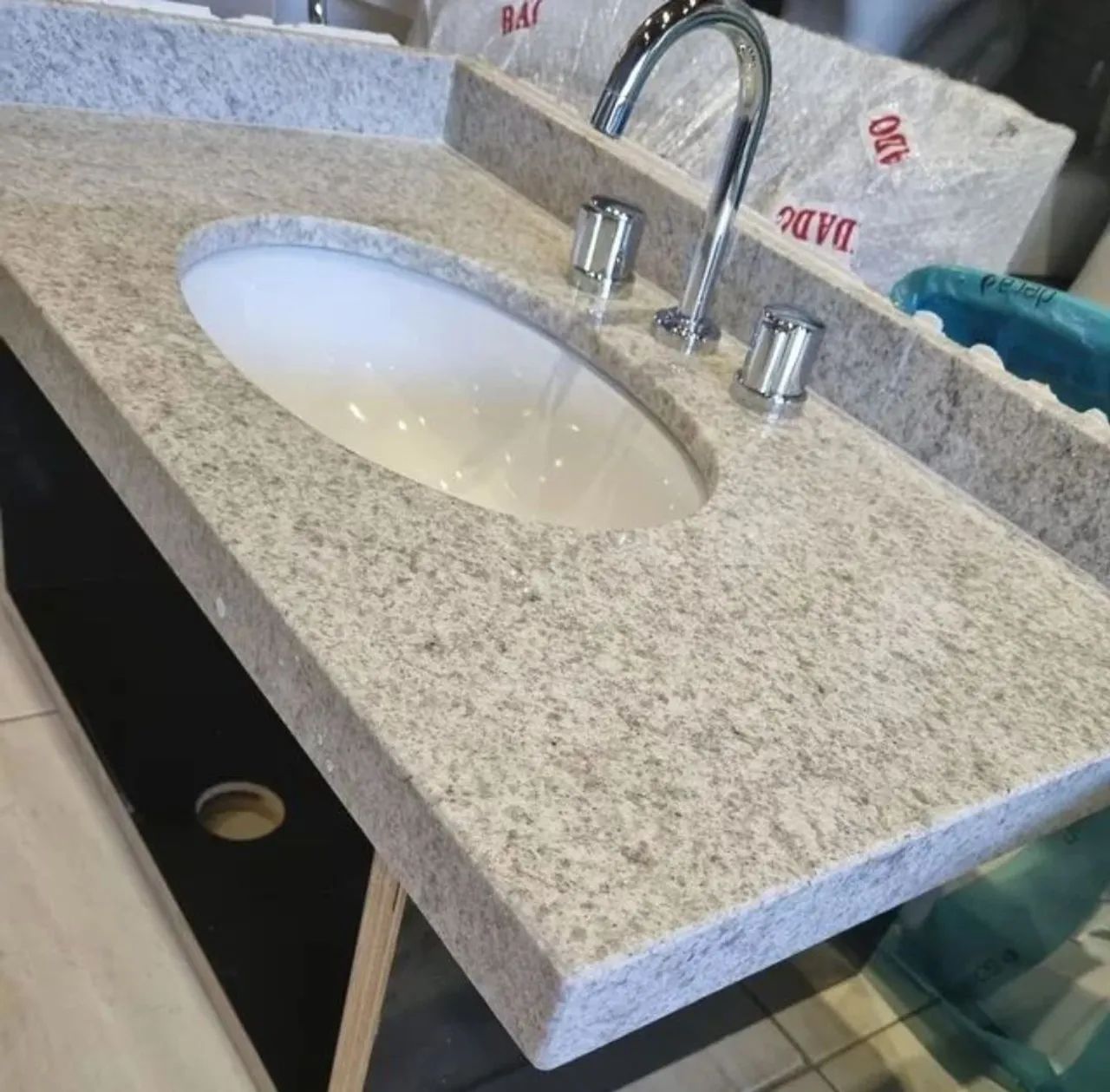 Pia banheiro pedra itaunas completa - Foto 3
