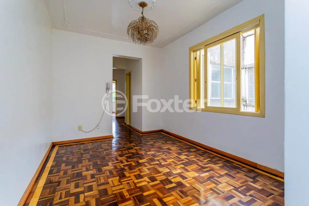 Apartamento à venda Rua Teixeira de Freitas, Santo Antônio - Porto Alegre