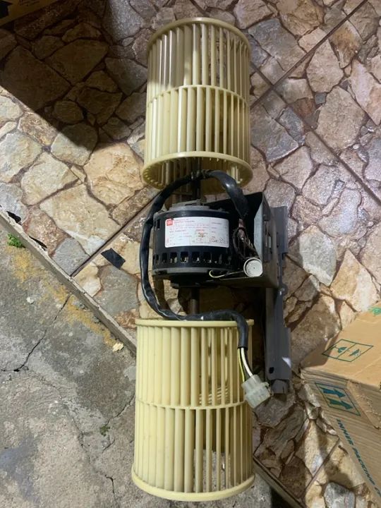 Turbina evaporadora piso teto Carrier - Foto 2