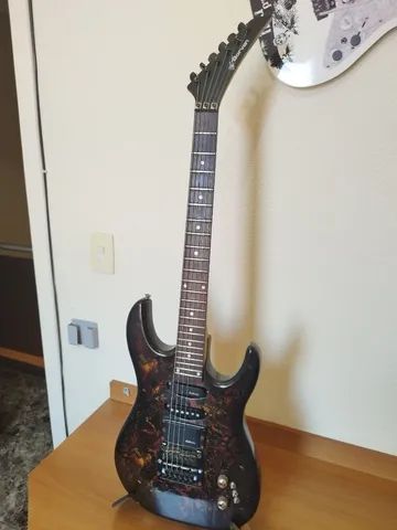 Guitarra Superstrato Borvan