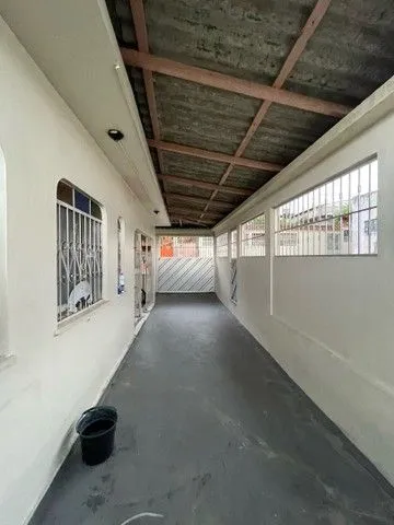Casa com 3 dormitórios à venda, 190 m² por RS 200.000,00 - Redenção - Manaus-AM