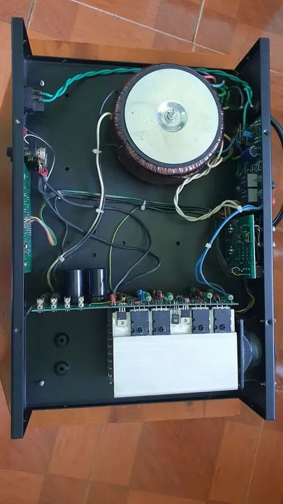 Amplificador de potência Machine 1.8-SB  - Foto 4