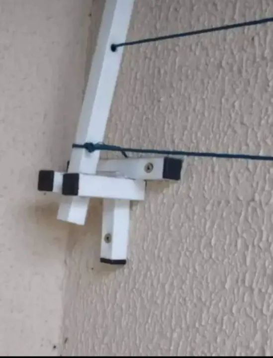 Varal de parede dobrável 64315478042242121