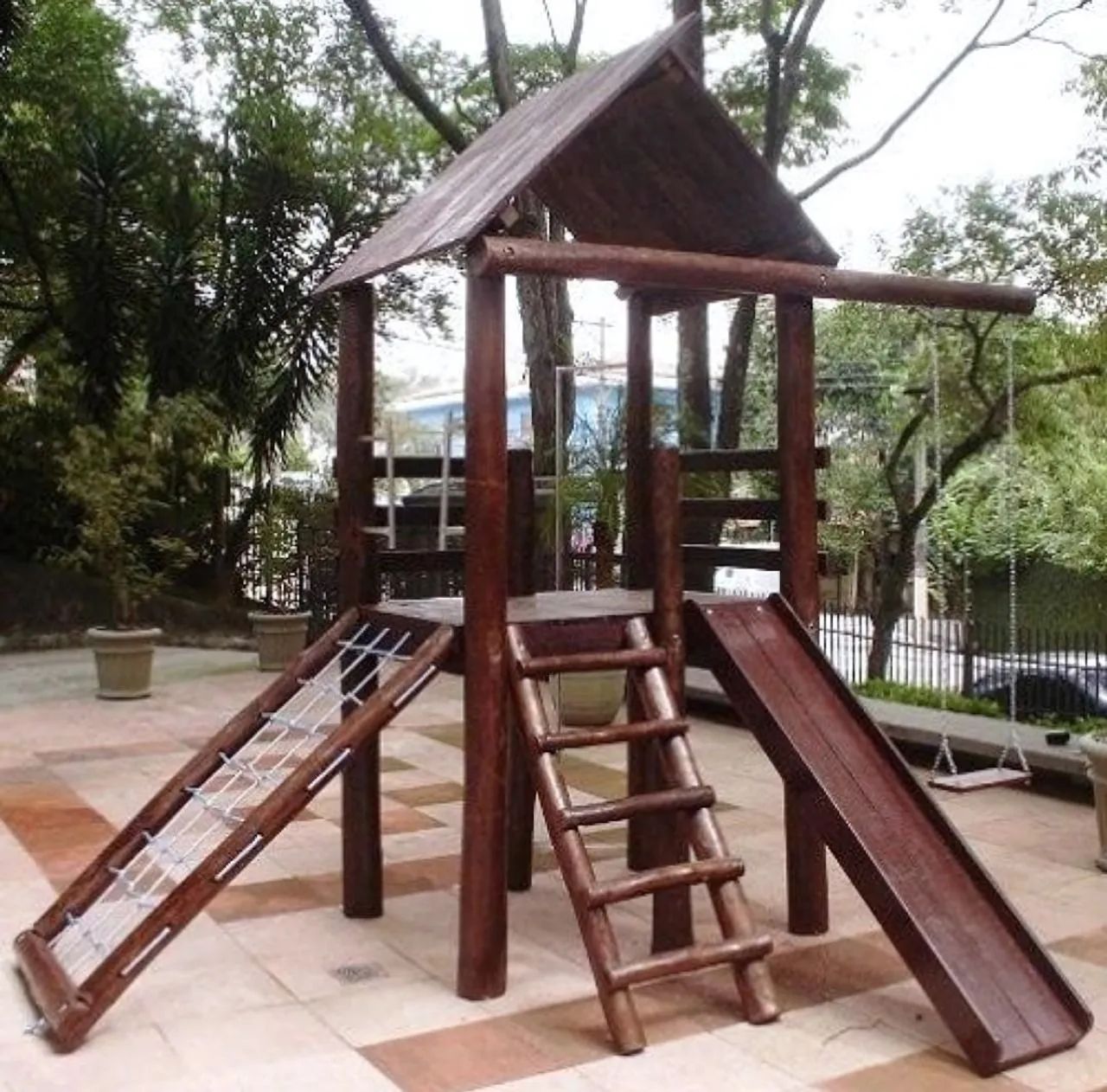 playground de madeira - Foto 2