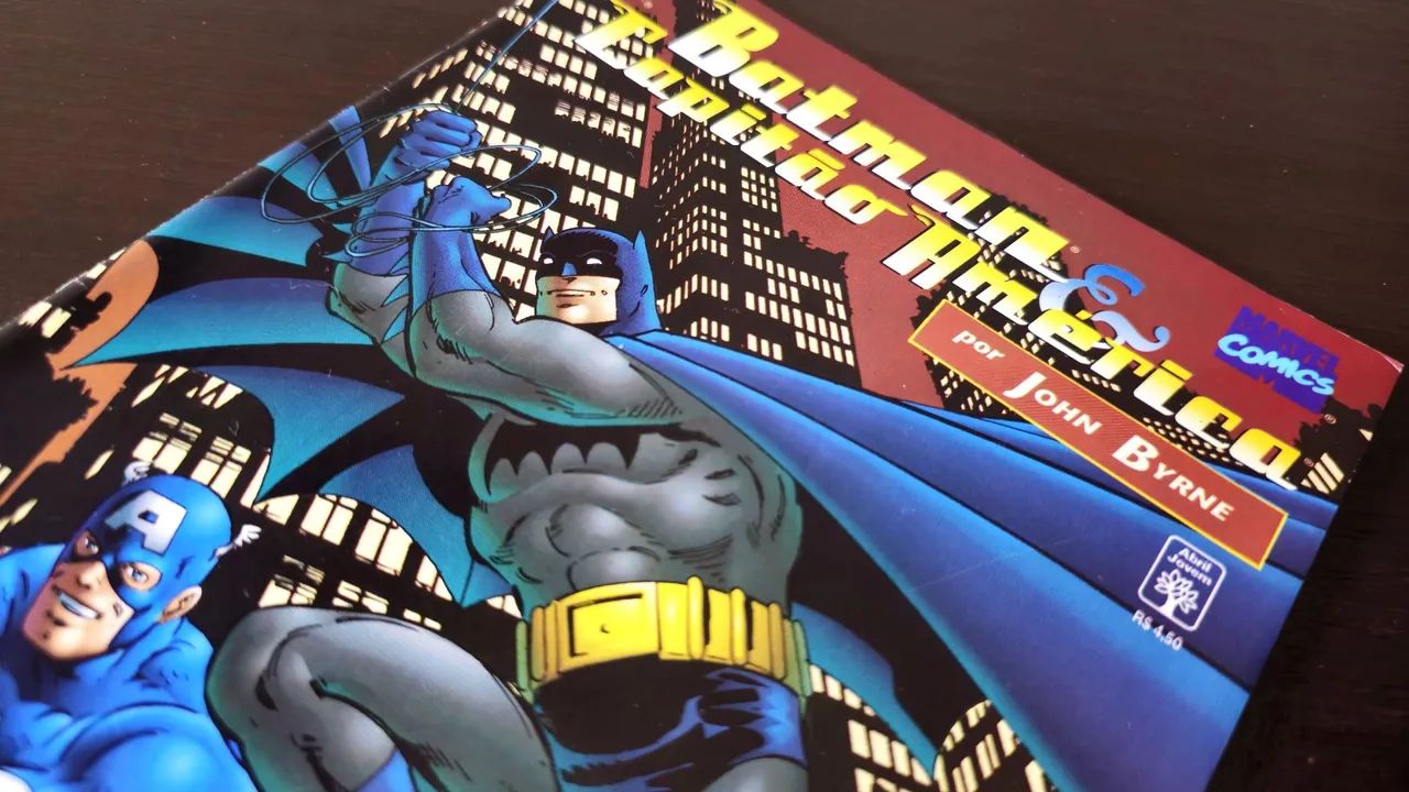 Batman e Capitão América - DC Comics - Marvel - HQ Abril - Foto 3