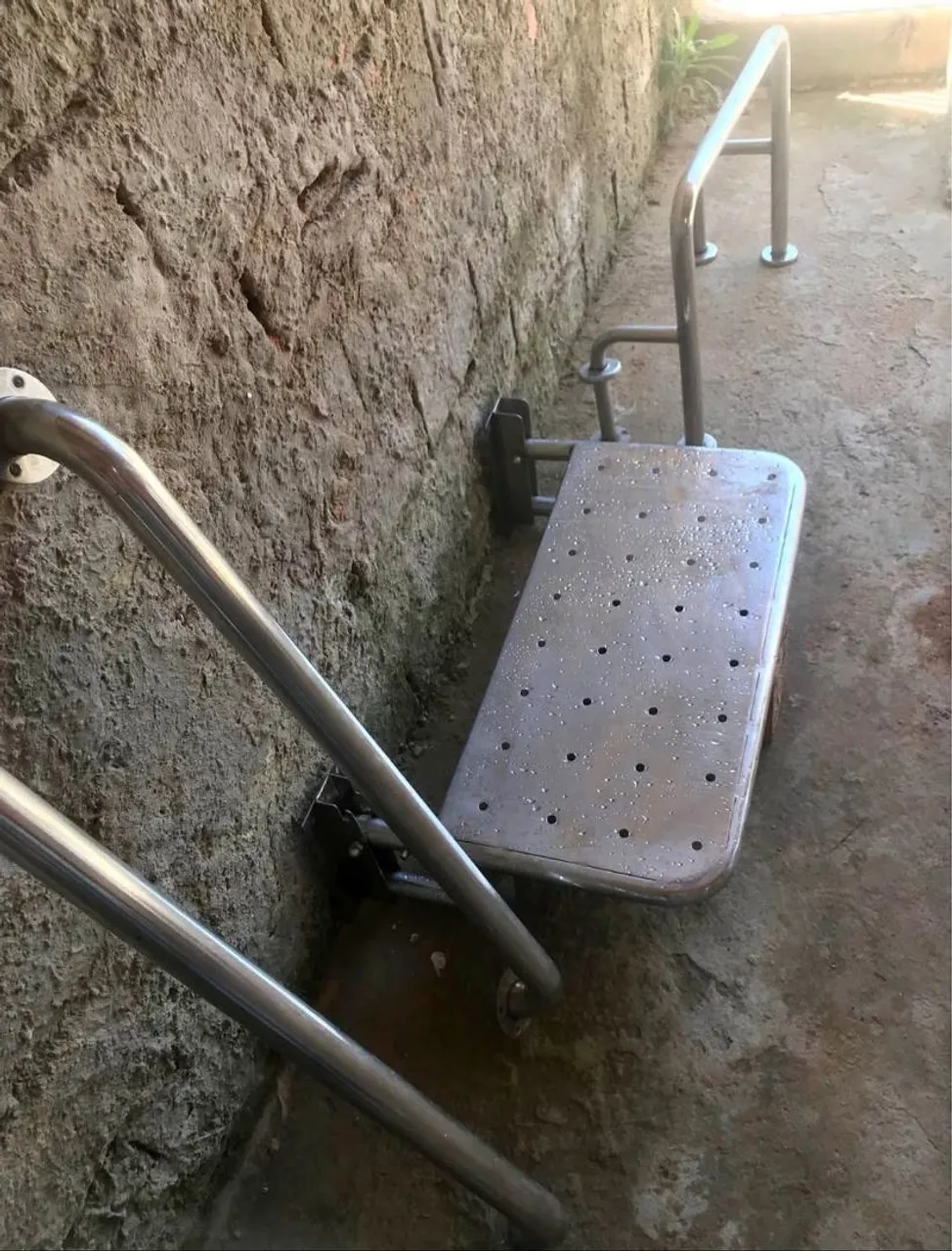 Suporte de aço inox + Cadeira para Banho - Deficiente Físico ( PCD)
