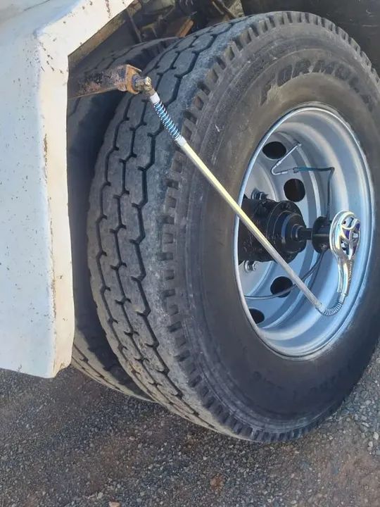 Caminhão caçamba  - Foto 8